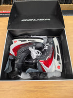 Load image into Gallery viewer, Size 6.5 NEW! Bauer Vapor Flylite Hockey Skates Pro Stock Size 6.5 (New)
