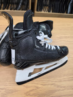 Load image into Gallery viewer, Size 8 Fit 2 Bauer Supreme Mach Hockey Skates Pro Stock 8 (Used)
