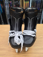 Load image into Gallery viewer, Size 6.5 NEW! Bauer Vapor Flylite Hockey Skates Pro Stock Size 6.5 (New)
