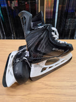 Charger l'image dans la galerie, Size 9 Fit 3 NEW! Bauer Vapor Flylite Hockey NHL Senior Skates
