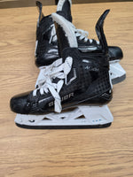 Load image into Gallery viewer, Size 8 Fit 2 Bauer Supreme Mach Hockey Skates Pro Stock 8 (Used)
