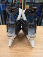 Load image into Gallery viewer, Size 9 Fit 2 Bauer Vapor Hyperlite 2 Hockey Skates Pro Stock 9 (Used) #X22
