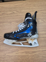 Load image into Gallery viewer, Size 10.5 Fit 3 Bauer Vapor Hyperlite 2 Hockey Skates Pro Stock 10.5 (Used)
