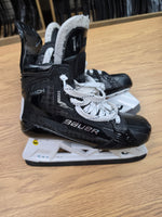 Load image into Gallery viewer, Size 8 Fit 2 Bauer Supreme Mach Hockey Skates Pro Stock 8 (Used)
