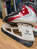 Load image into Gallery viewer, Size 6.5 NEW! Bauer Vapor Flylite Hockey Skates Pro Stock Size 6.5 (New)
