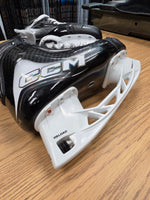 Load image into Gallery viewer, Like New! Size 6.5 EE CCM JetSpeed FT8 Pro Hockey Skates Pro Stock
