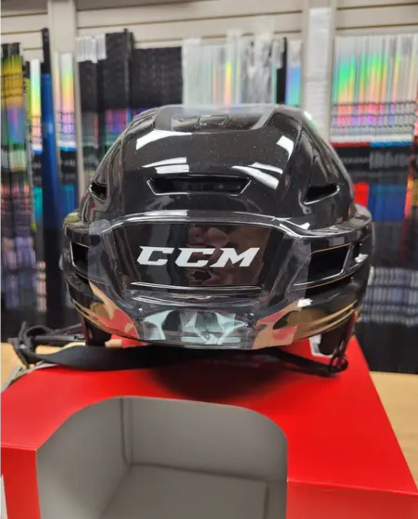 CCM TACKS 310 SENIOR HELMET