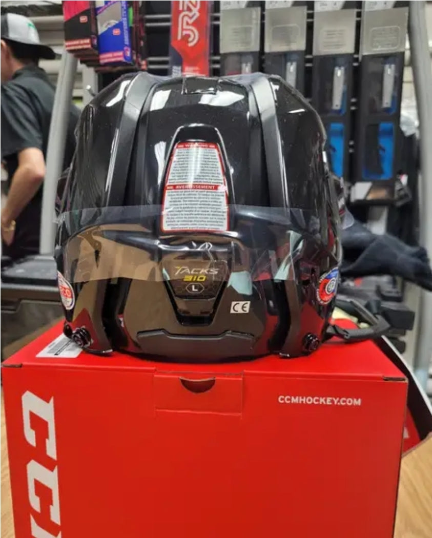 CCM TACKS 310 SENIOR HELMET