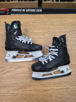 Load image into Gallery viewer, Size 8 Fit 3 Bauer Vapor Flylite Hockey Skates Pro Stock 8 (Used)
