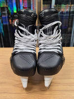 Charger l'image dans la galerie, Size 9 Fit 3 NEW! Bauer Vapor Flylite Hockey NHL Senior Skates

