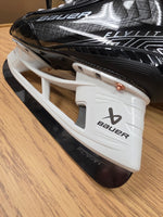 Charger l'image dans la galerie, Size 8.75 Fit 3 NEW! Bauer Vapor Flylite Hockey Skates Pro Stock (New) #1
